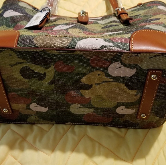 *SOLD*Dooney & Bourke Dover Tote - Picture 2 of 6